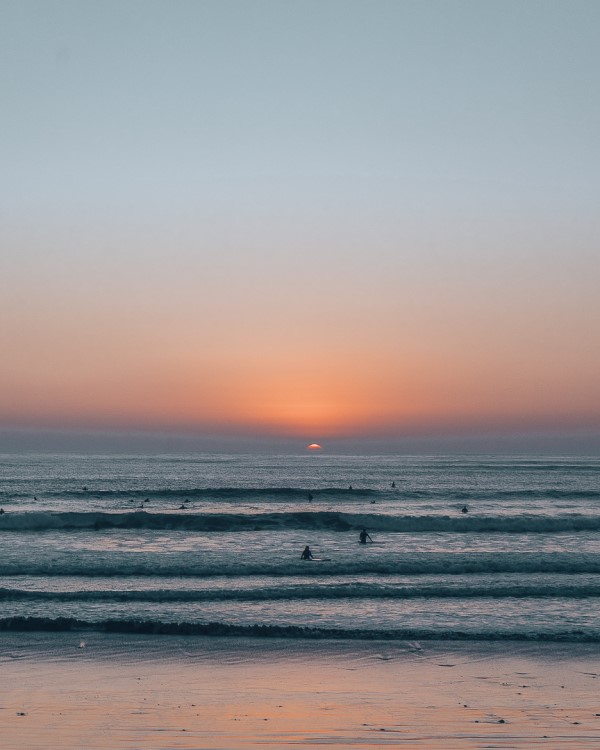 Tourmaline beach at sunset, 11 reasons to move to San Diego