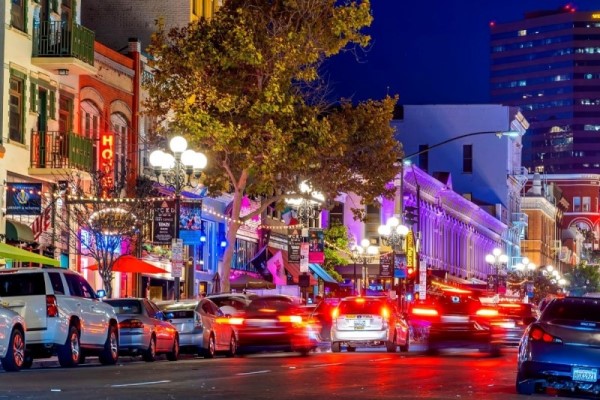 gaslamp of San Diego, best free things to do in San Diego, Living in San Diego real estate (20)