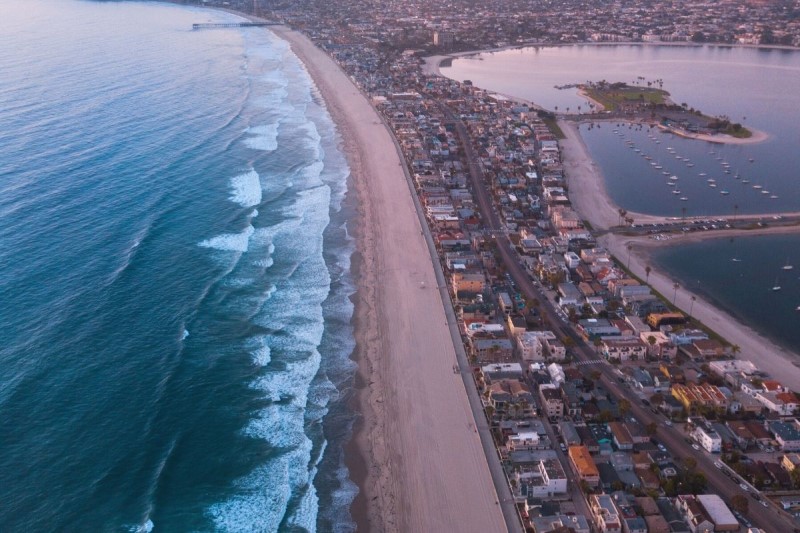 aerial of Mission beach, best beaches in San Diego